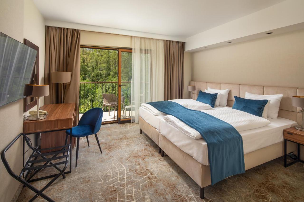 Fagus Hotel Conference & Spa Sopron Bagian luar foto