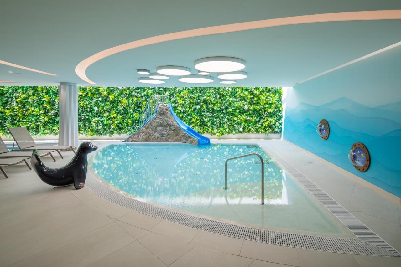 Fagus Hotel Conference & Spa Sopron Bagian luar foto