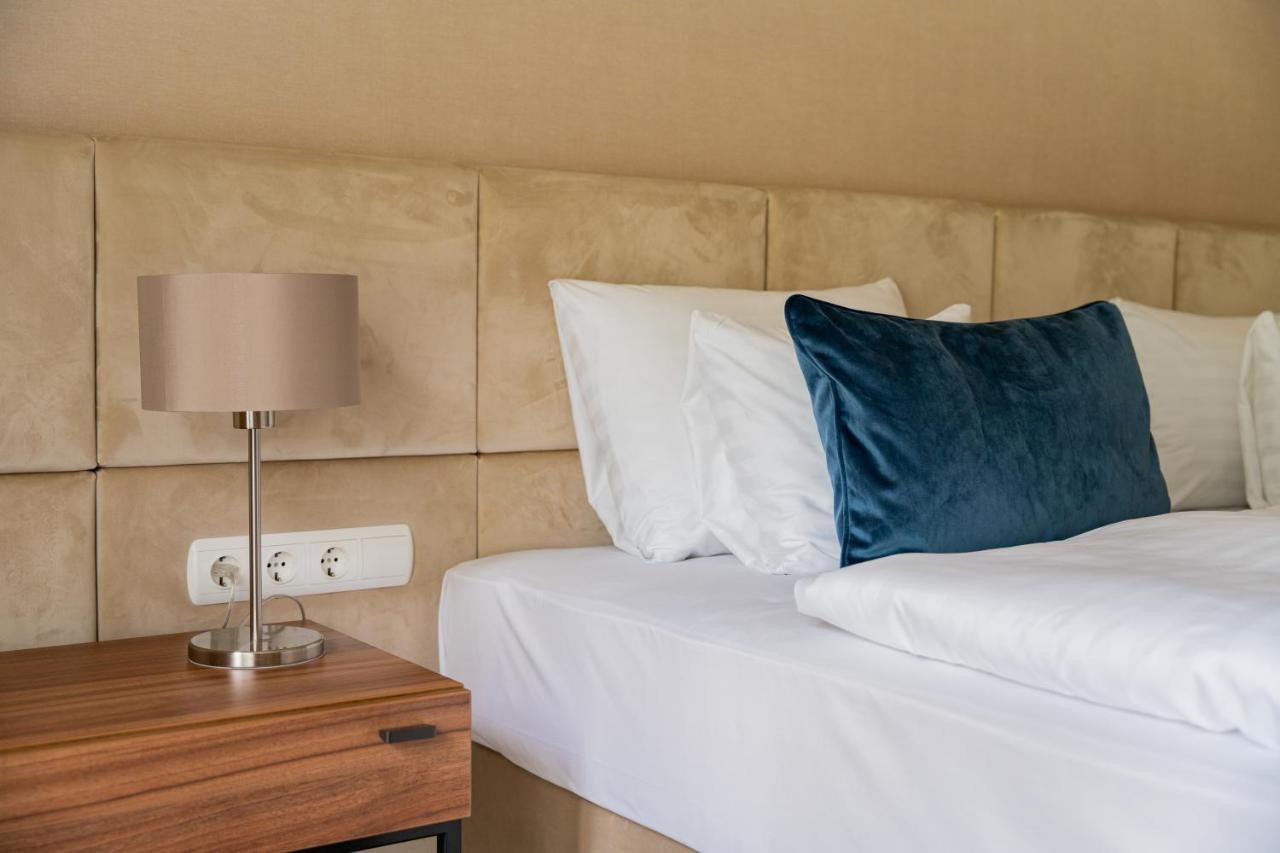 Fagus Hotel Conference & Spa Sopron Bagian luar foto