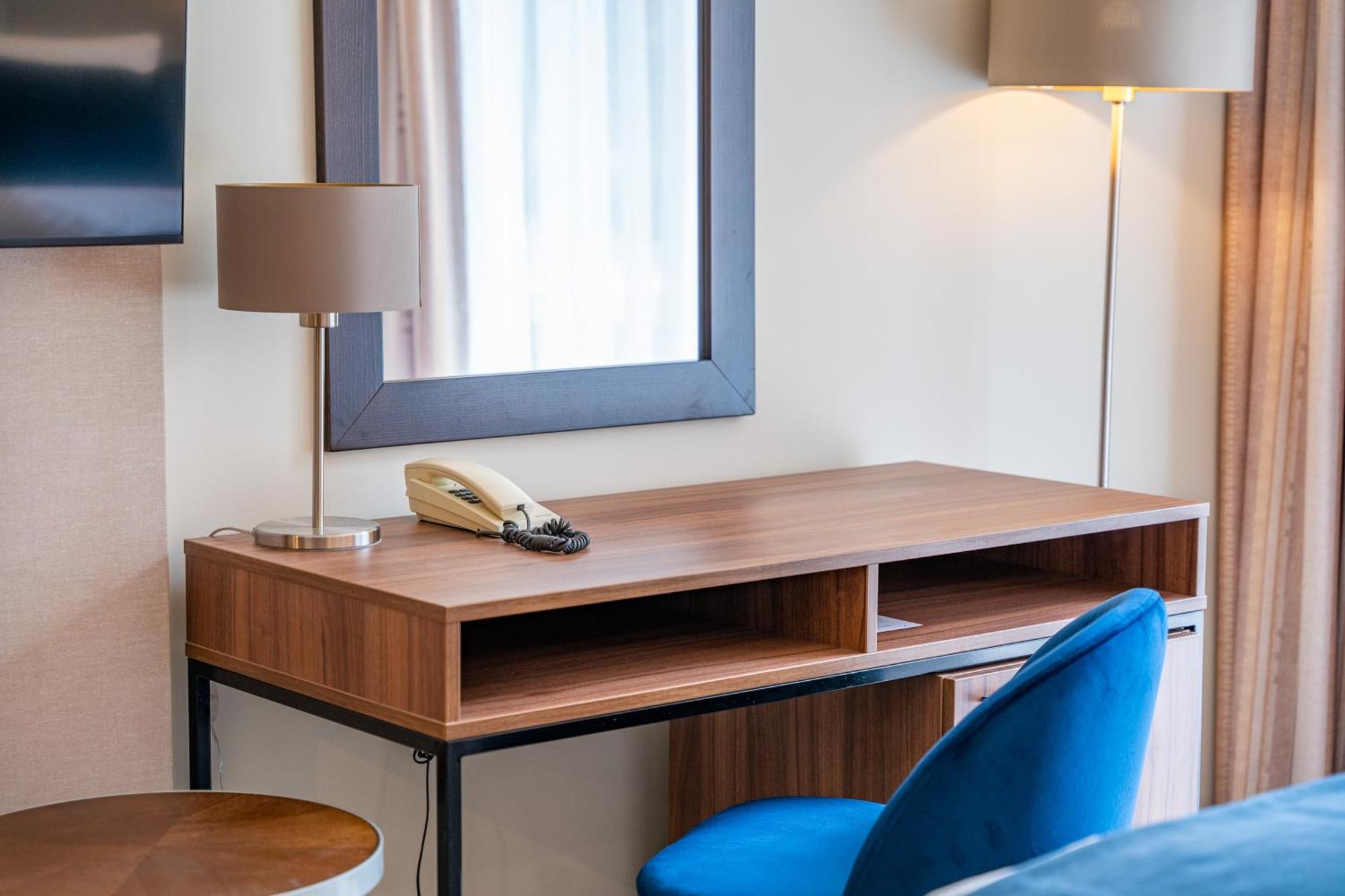 Fagus Hotel Conference & Spa Sopron Bagian luar foto
